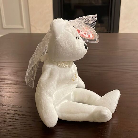 Ty Beanie Baby Mrs. 2001 Bride Beanie Baby with Silver in Fur Excellent NWT - Picture 2 of 8